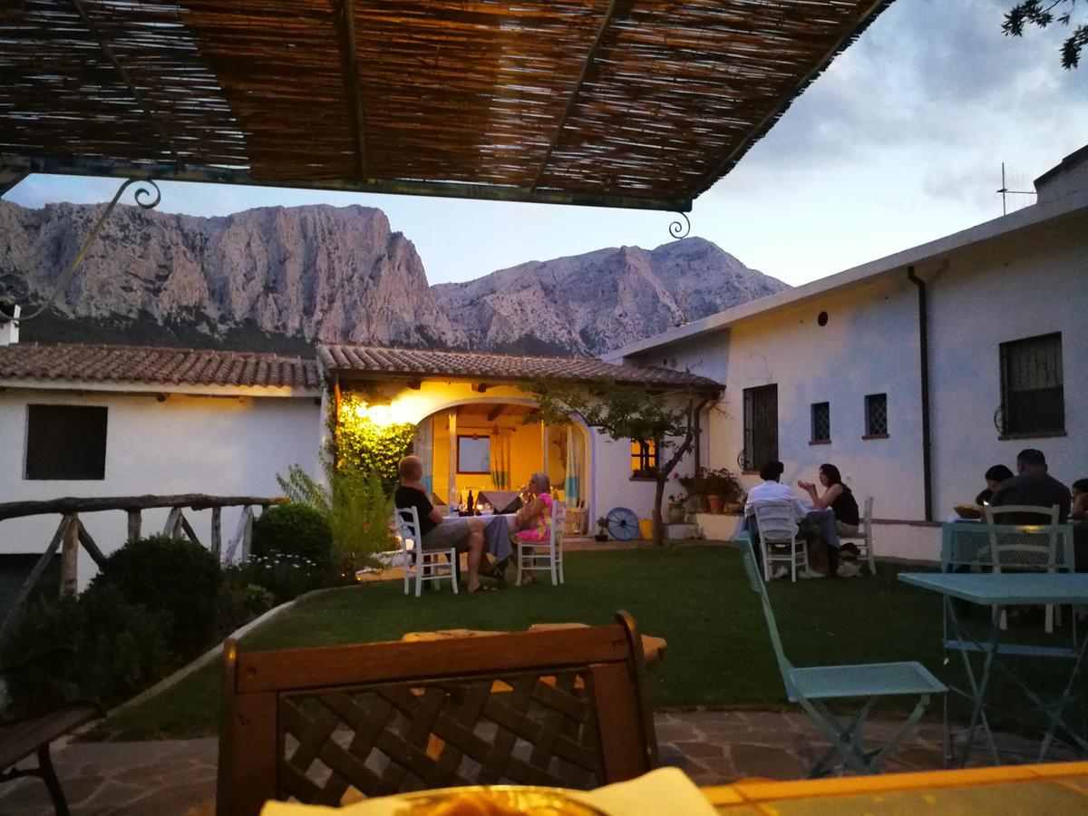Agriturismo Guthiddai Oliena Luaran gambar